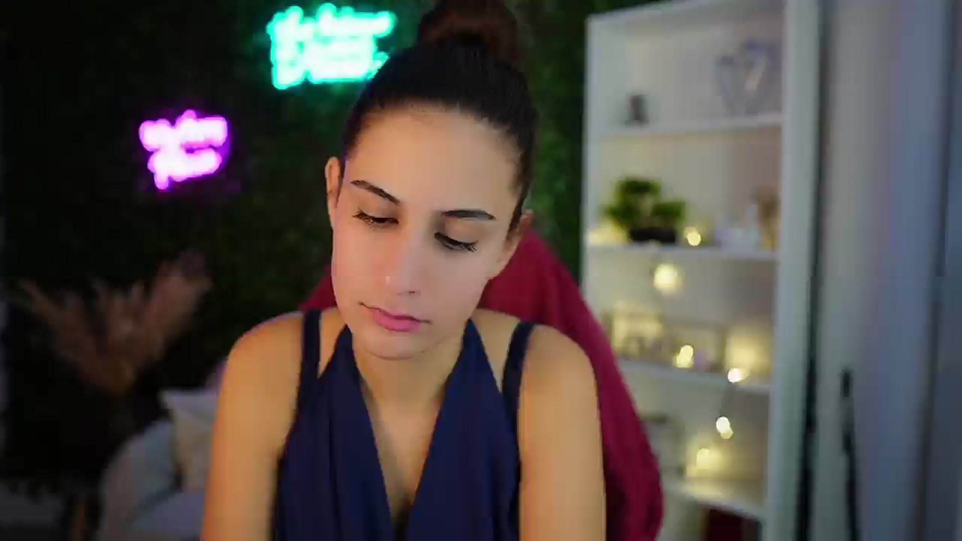 Clair_Meek video thumbnail