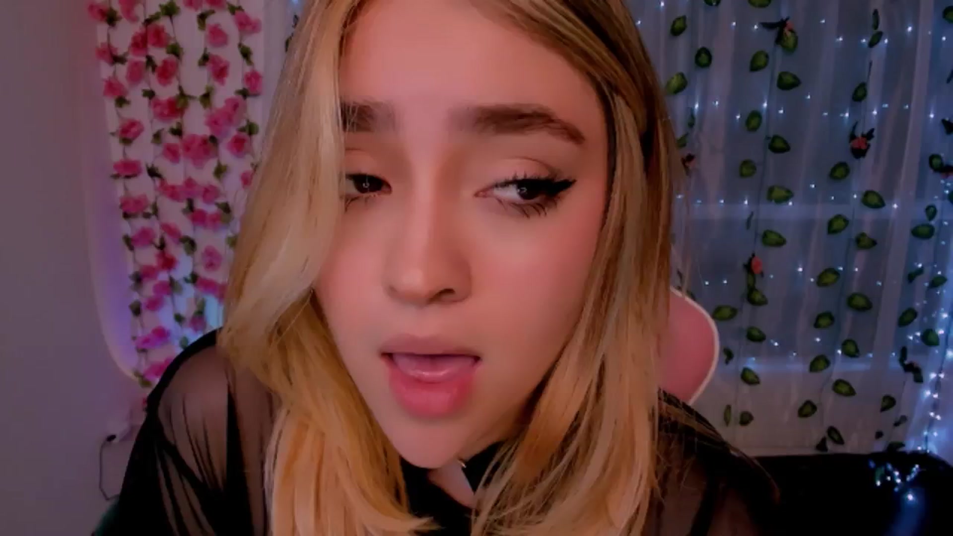 Sugar_h0ney video thumbnail