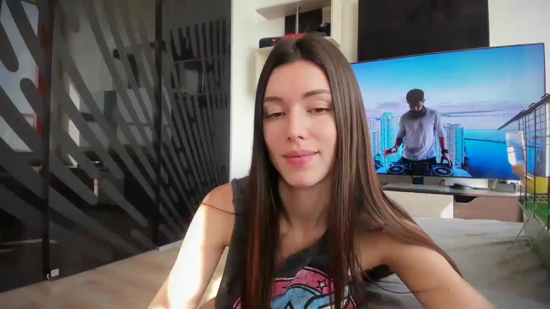 laurensaenz video thumbnail