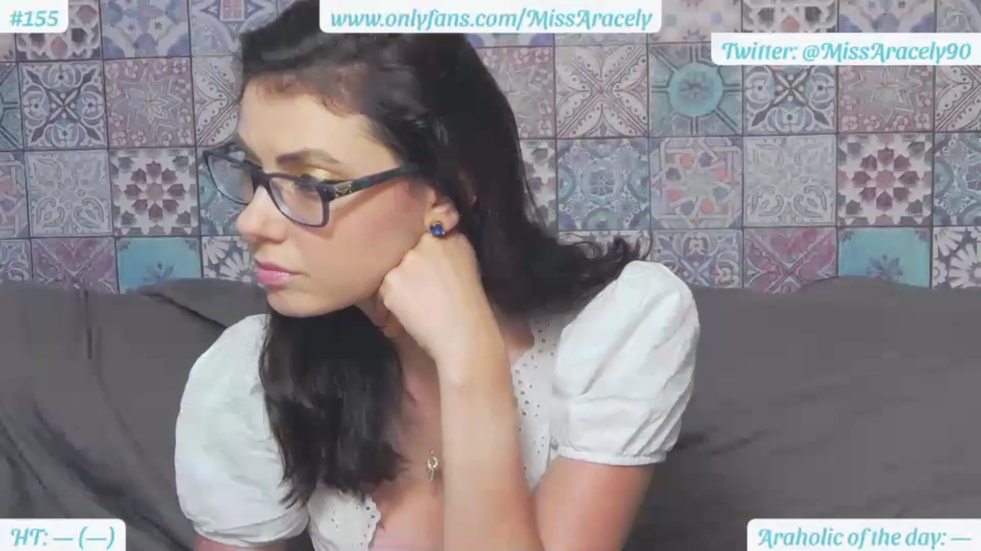 MissAracely video thumbnail