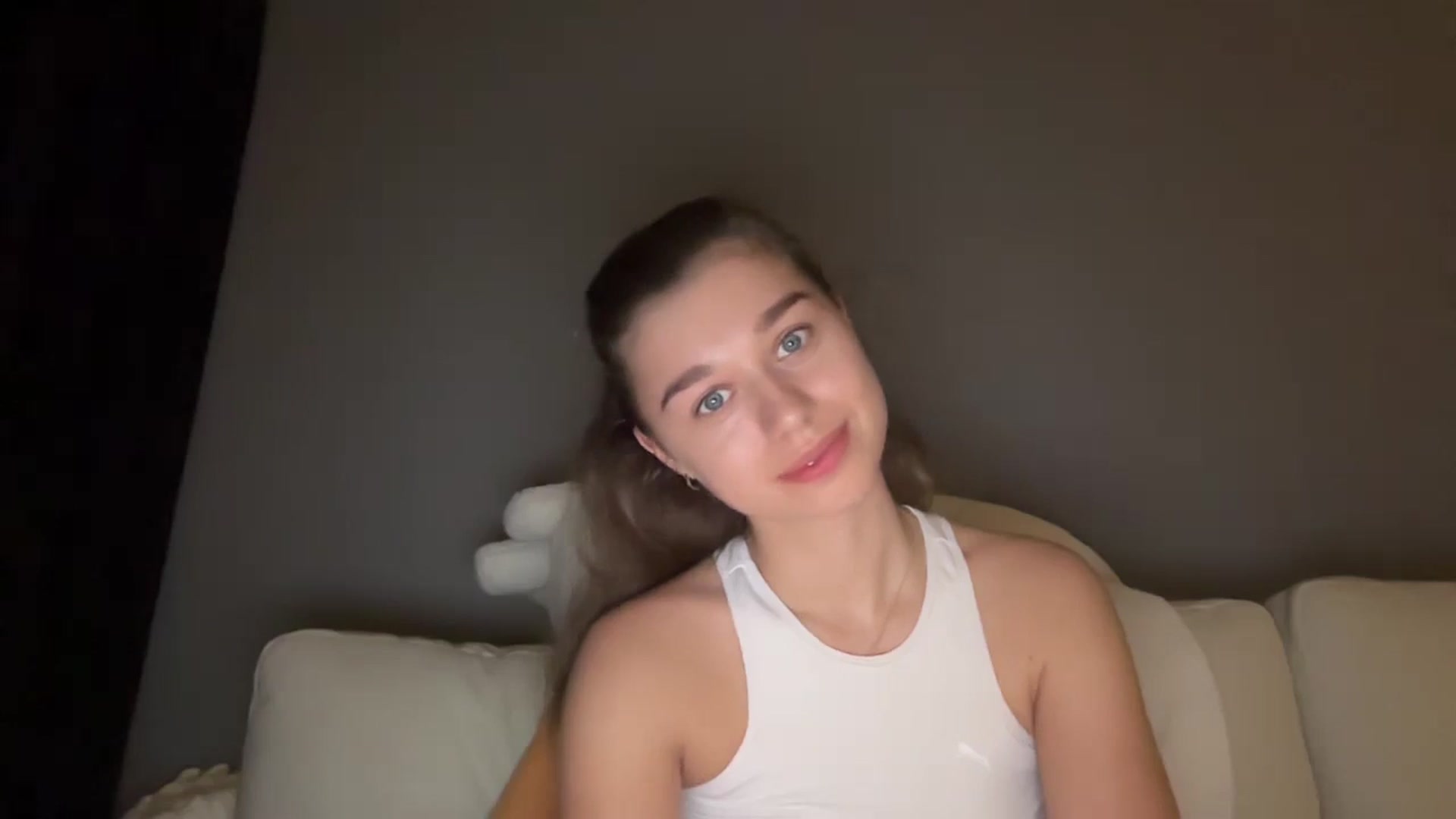 JewelReigns video thumbnail
