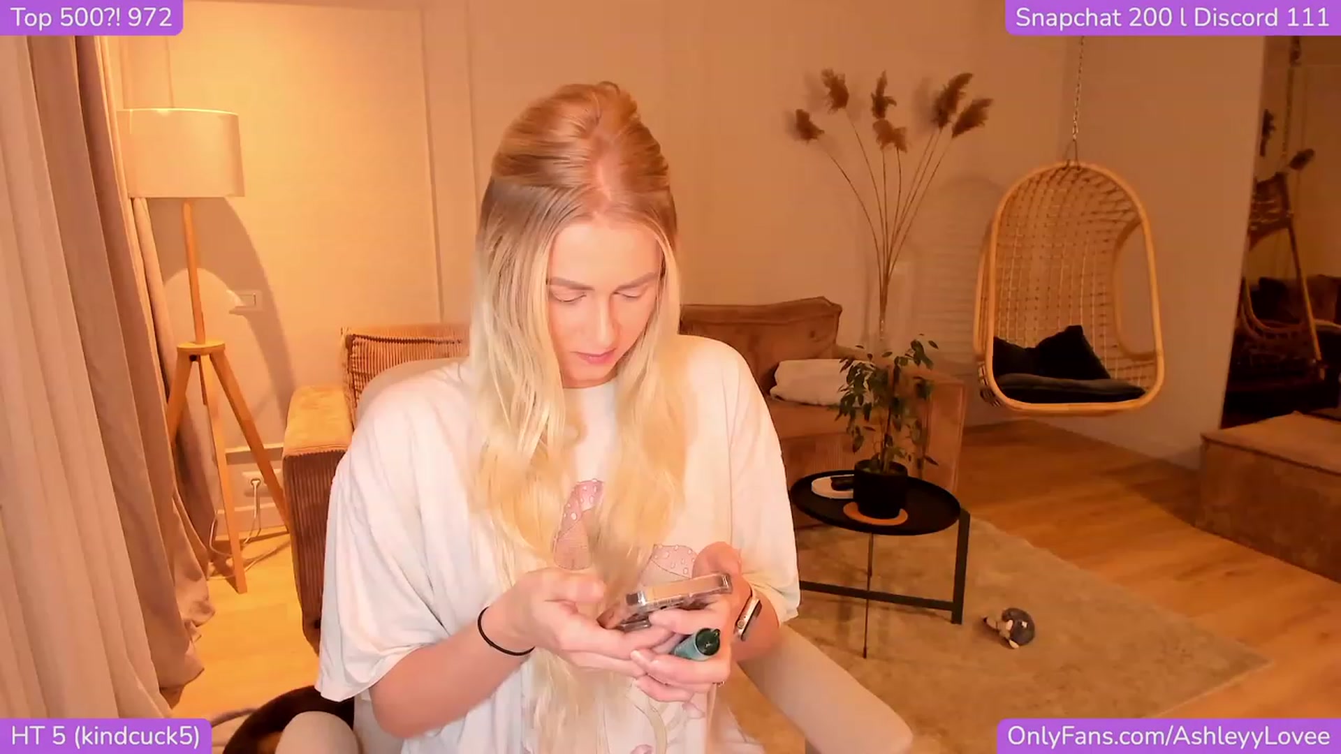 AshleyyLovee video thumbnail