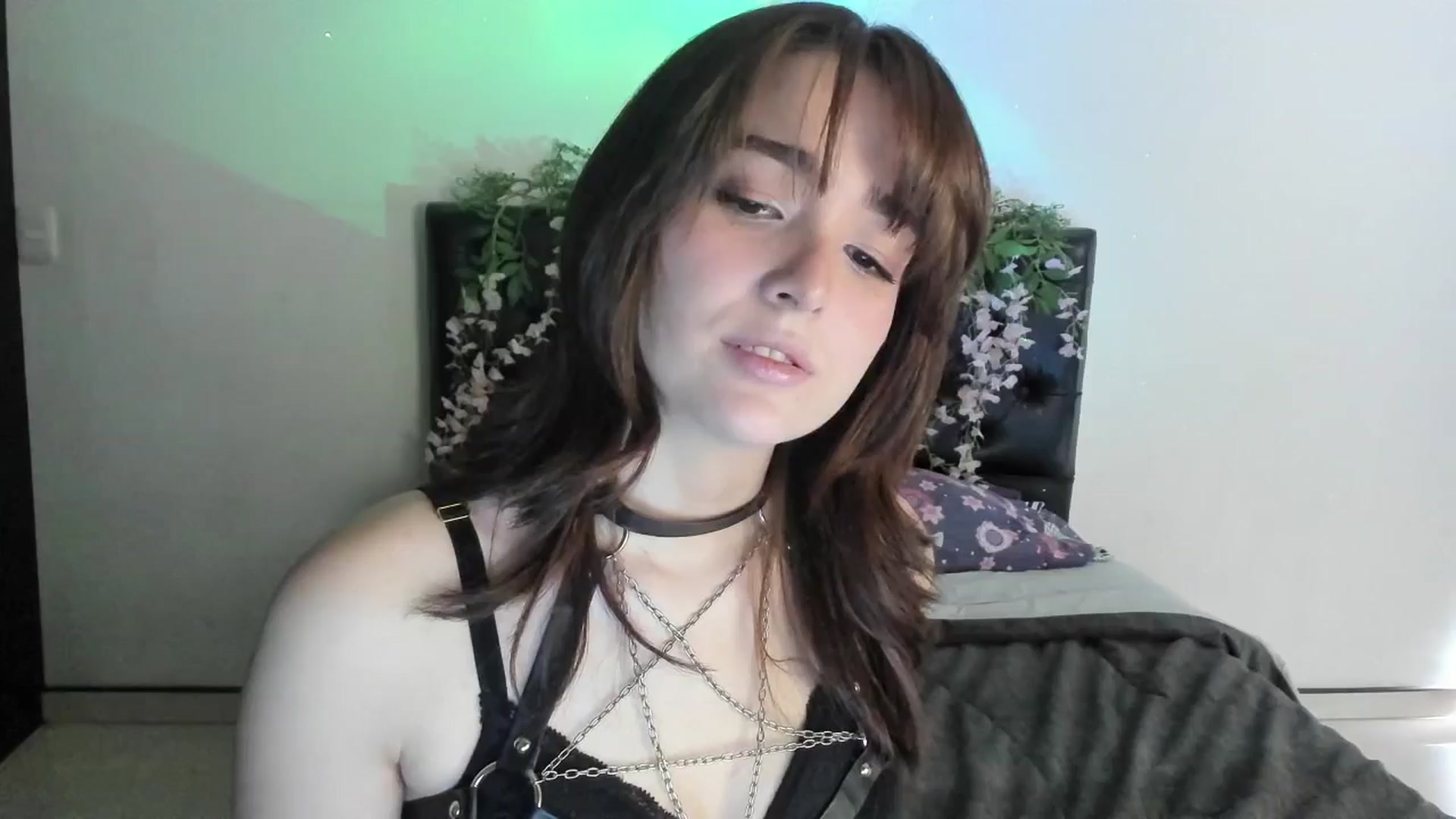 Thewhitegirl video thumbnail