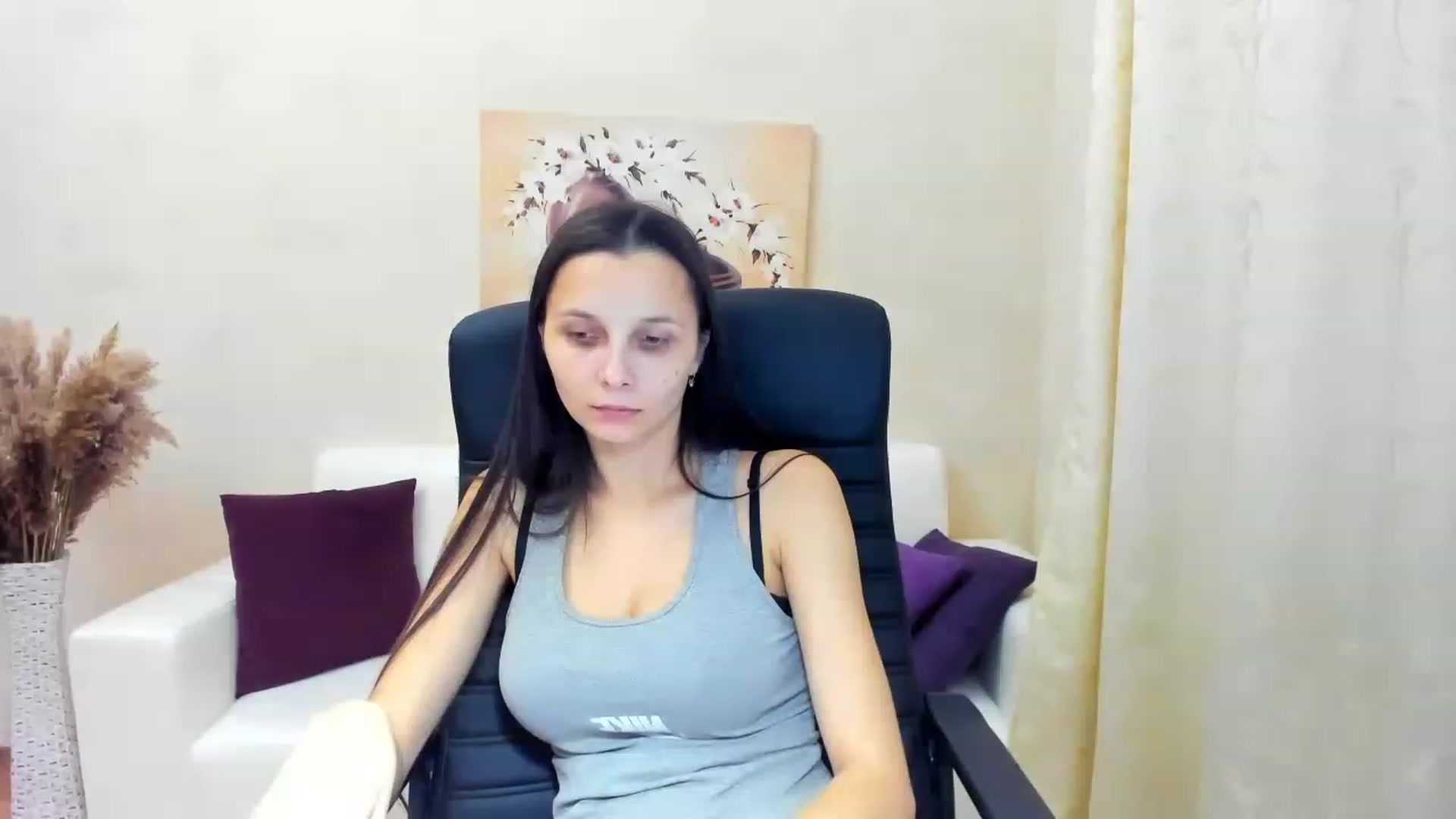 Karina_Mils video thumbnail