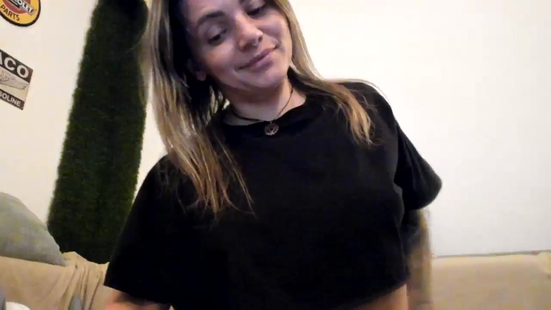 PisuVamp_ video thumbnail
