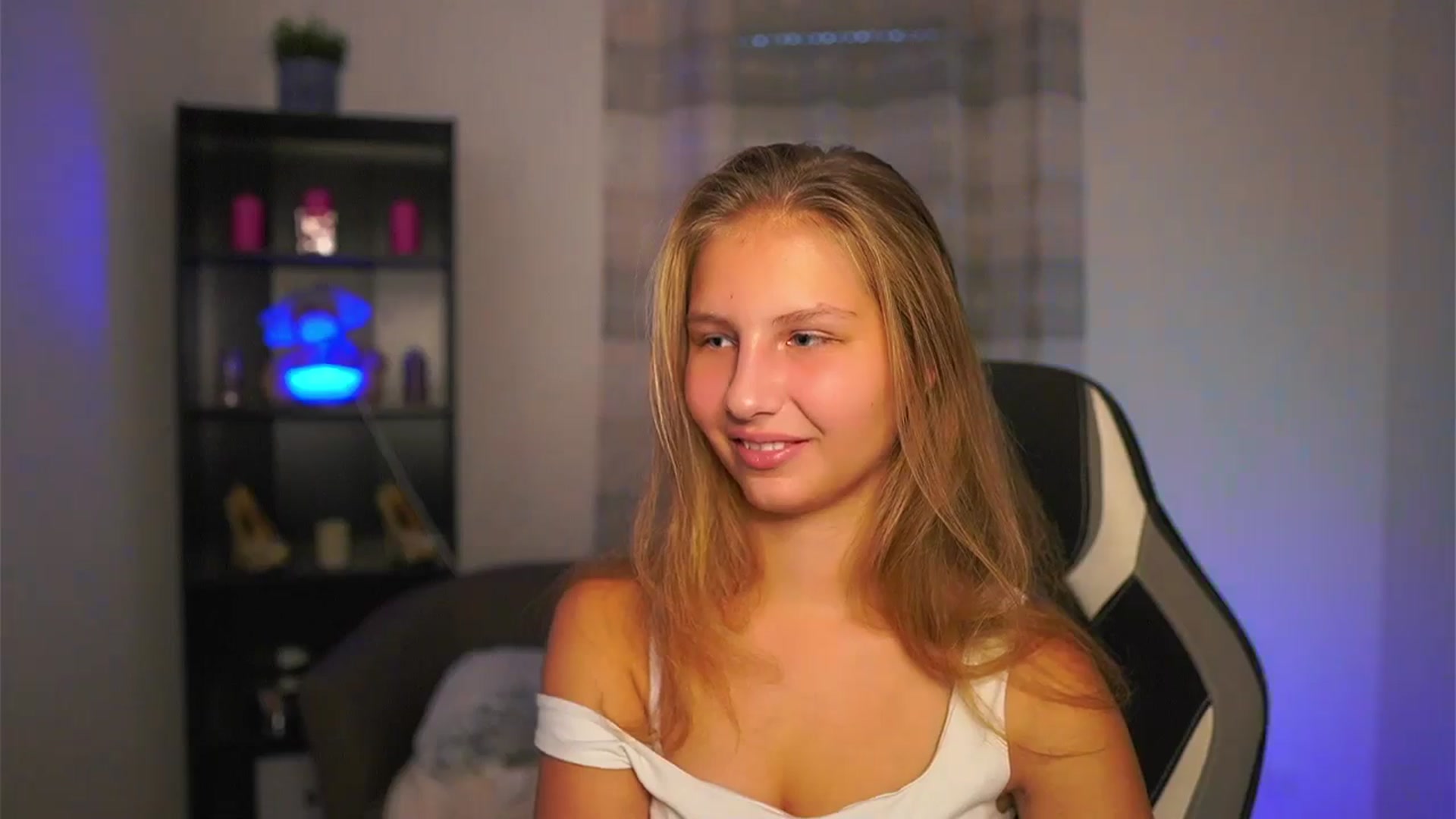Emmie_murray video thumbnail