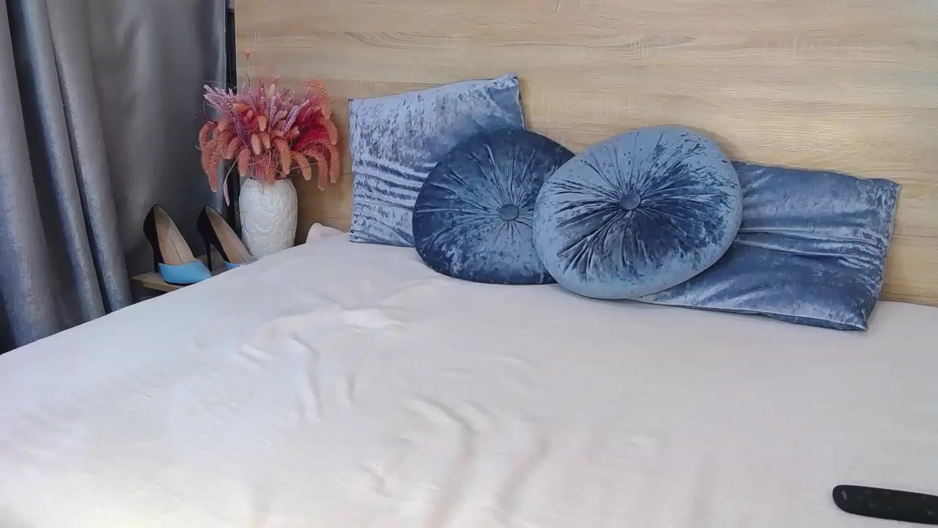 Floured video thumbnail