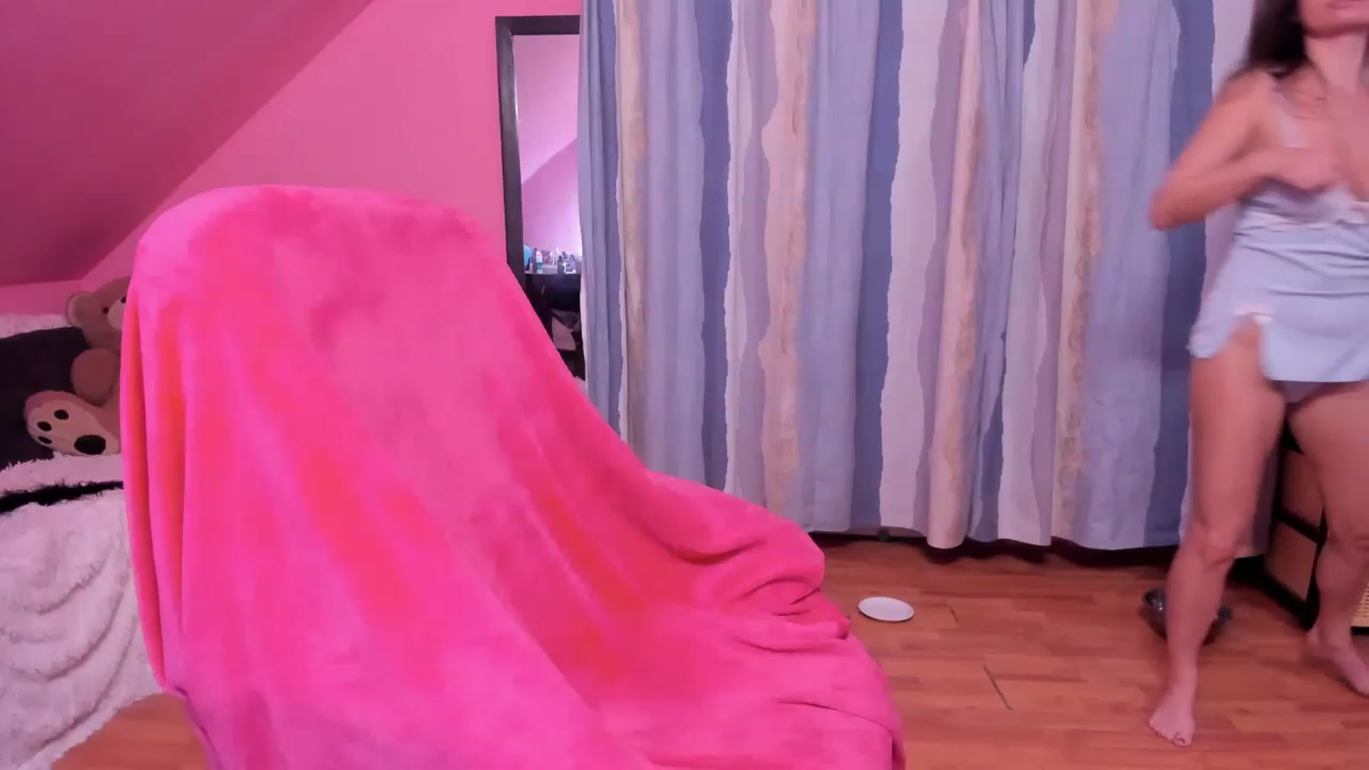 Deessert video thumbnail