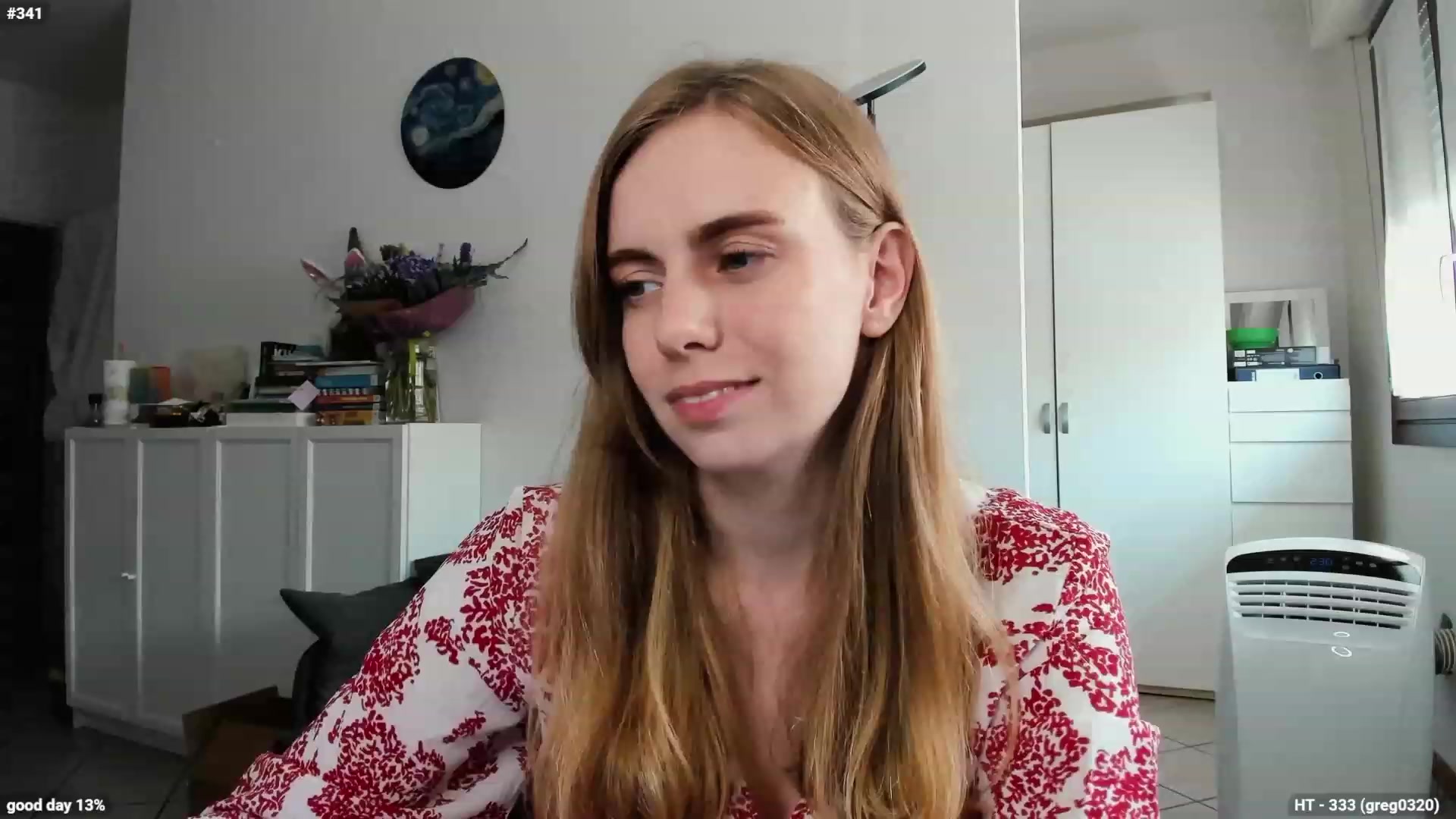 Personage video thumbnail