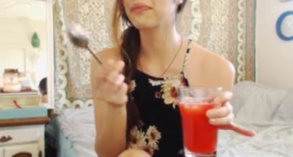 RobinMae video thumbnail