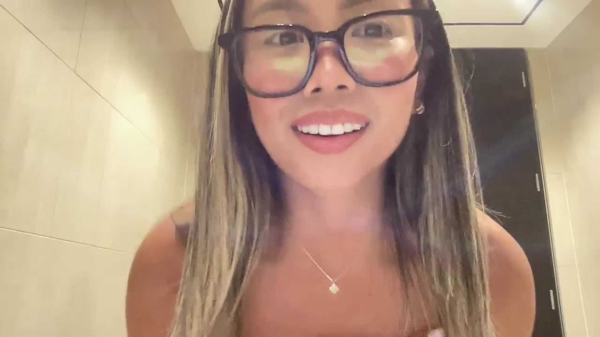 UrBabyGirl video thumbnail