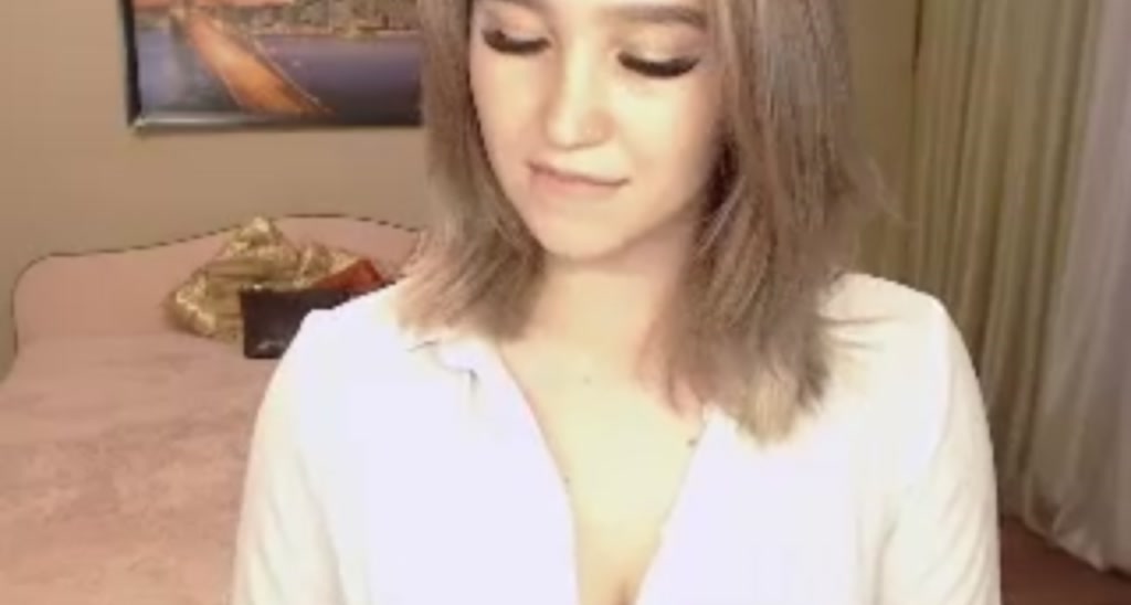 BellaGreat video thumbnail