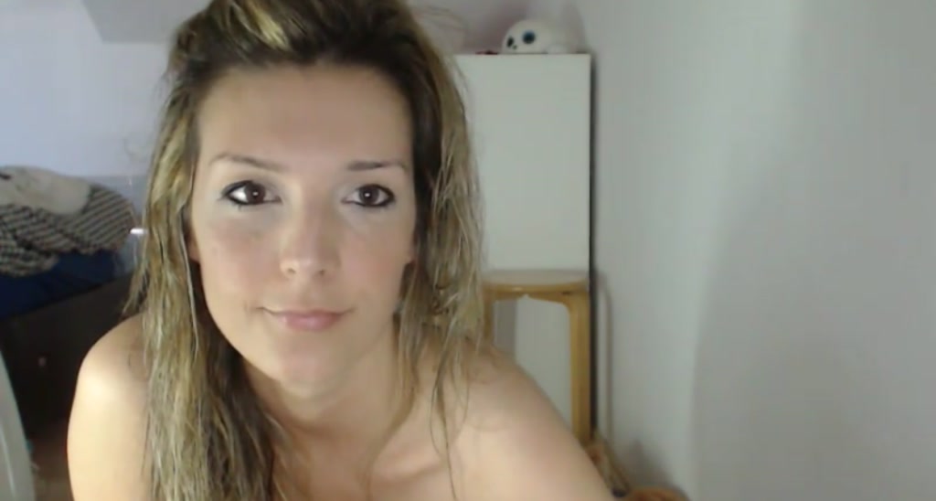 Alessndra video thumbnail