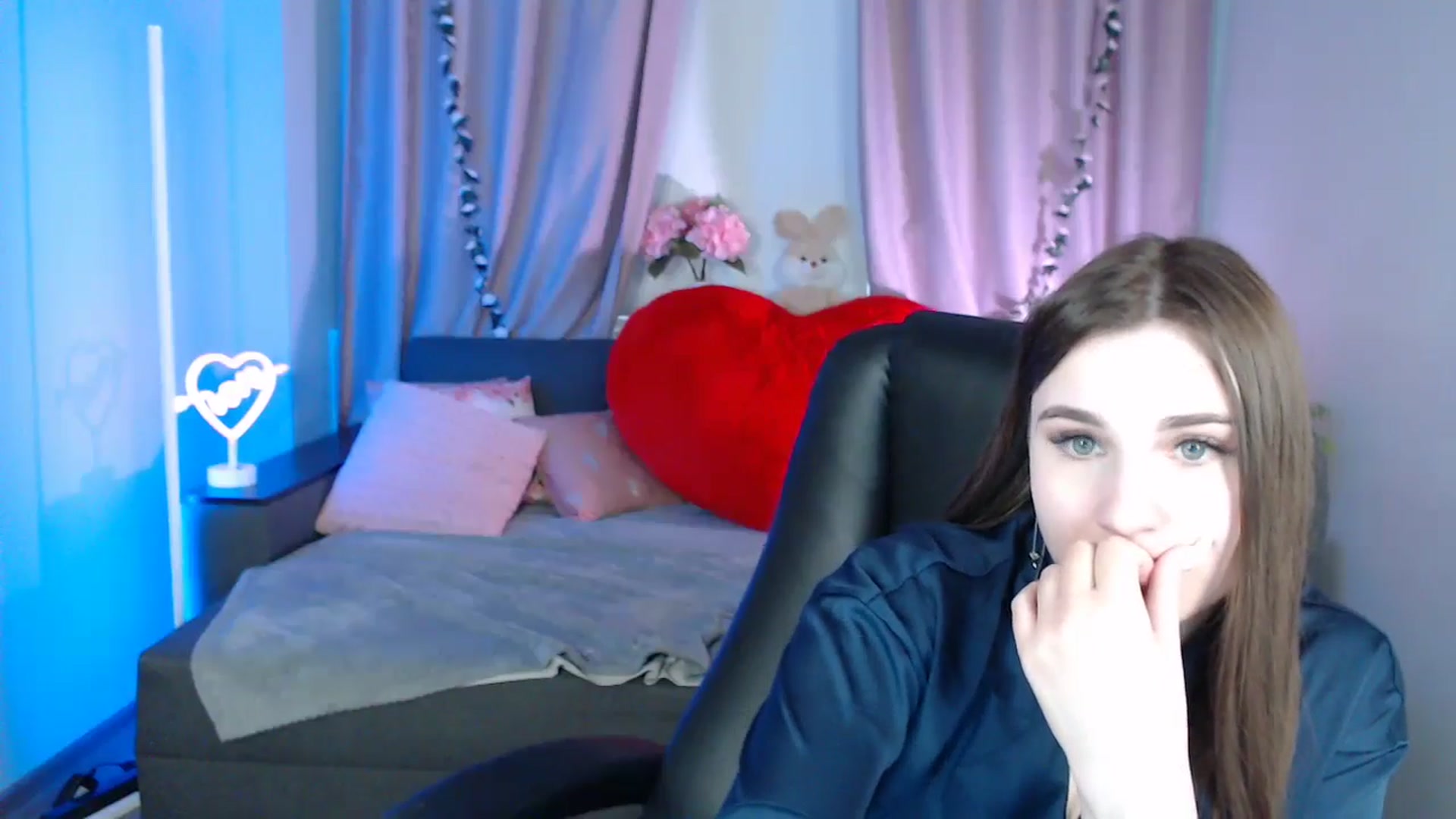 LaneyGrey video thumbnail