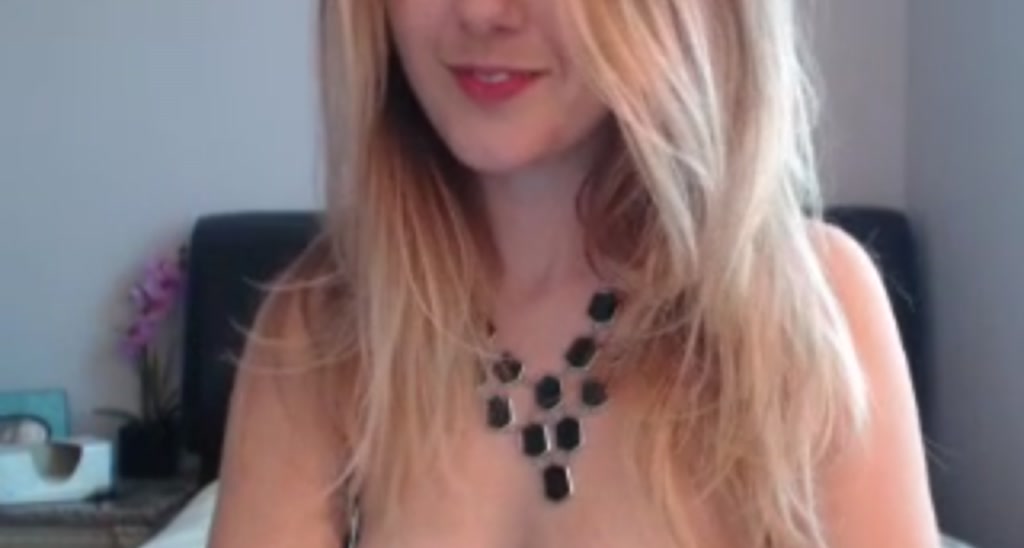 Charli_Snow video thumbnail