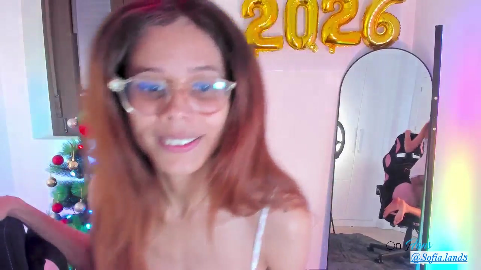 pamela_land video thumbnail