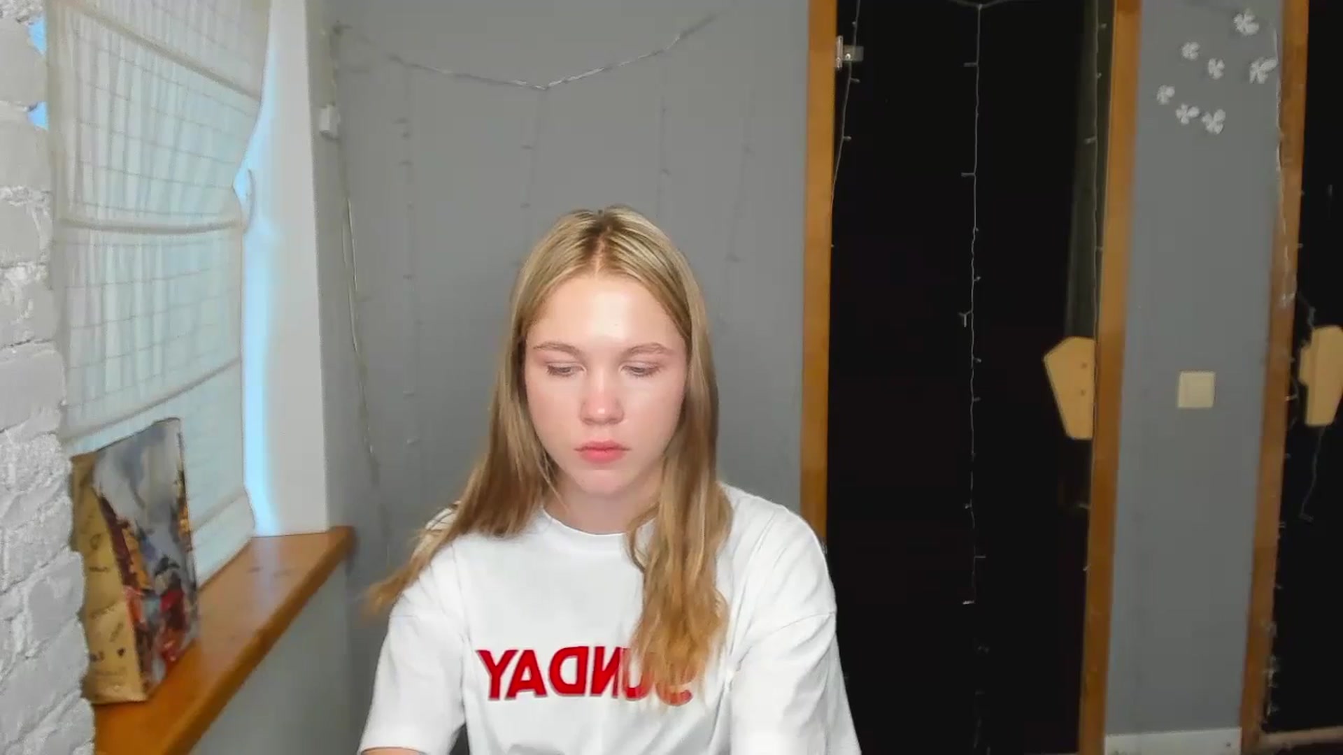 Kate_Lewiss video thumbnail