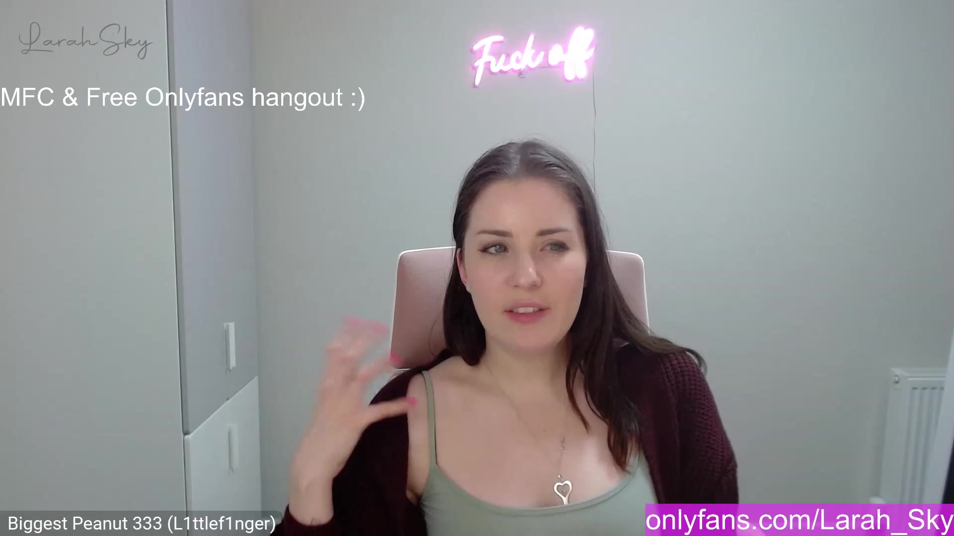Larah_Sky video thumbnail