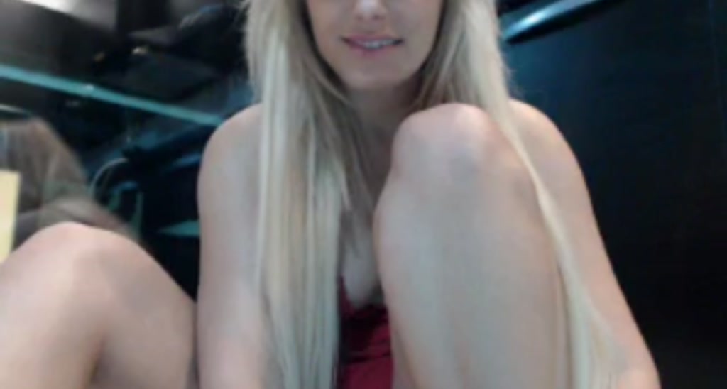 AwesomeBlonde video thumbnail