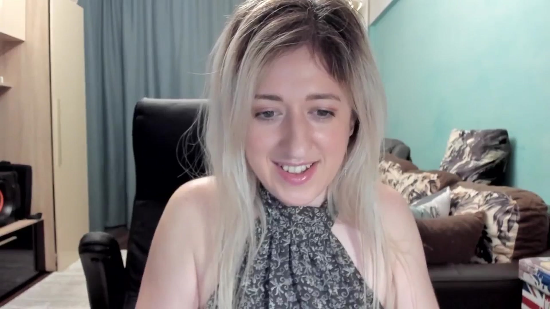 SweetDelia_ video thumbnail