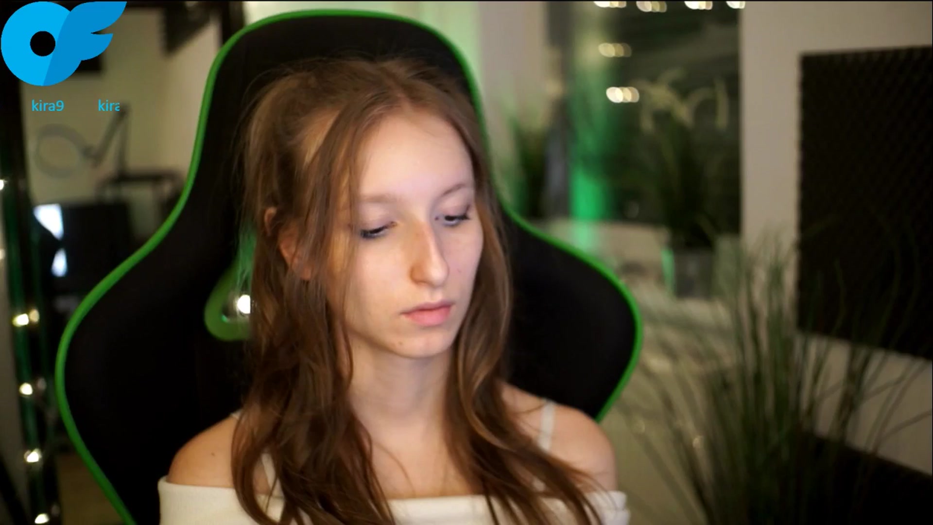 Kira9 video thumbnail