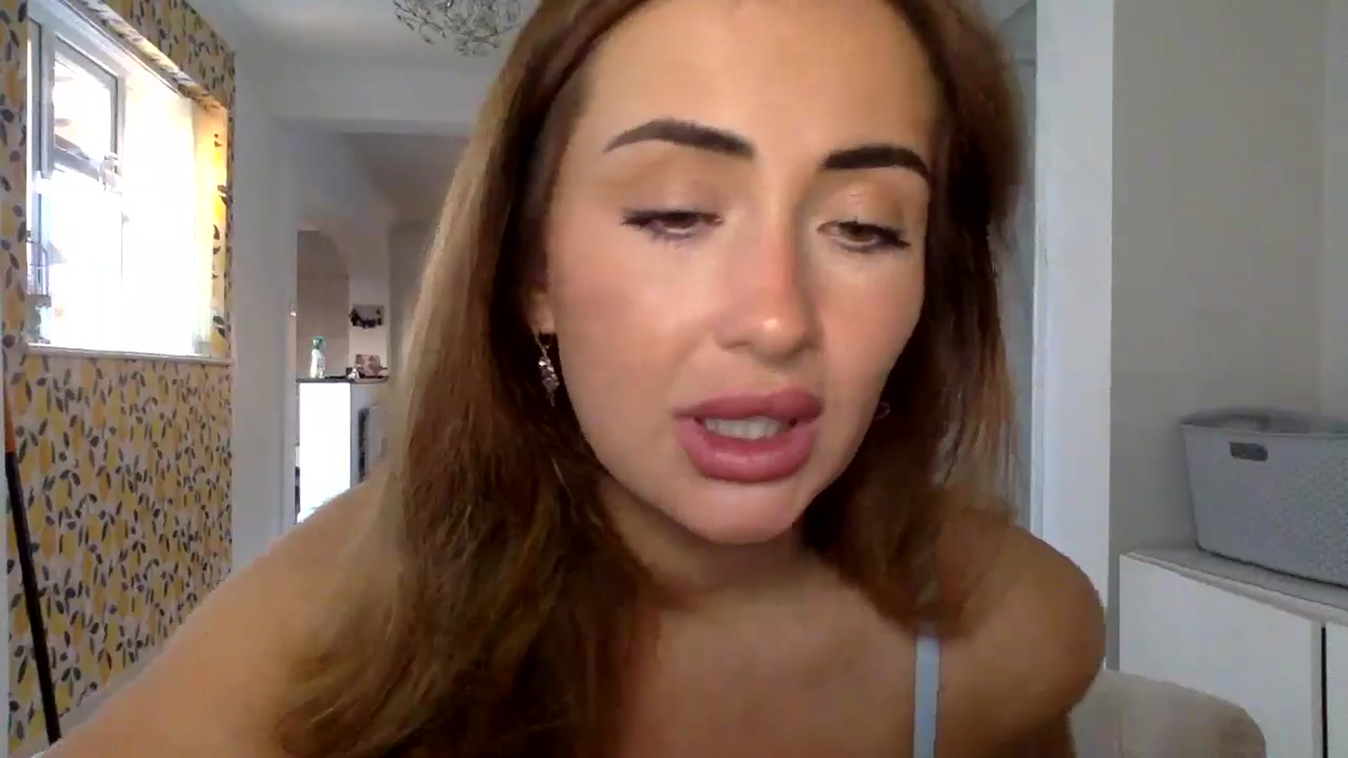 misshazel1 video thumbnail