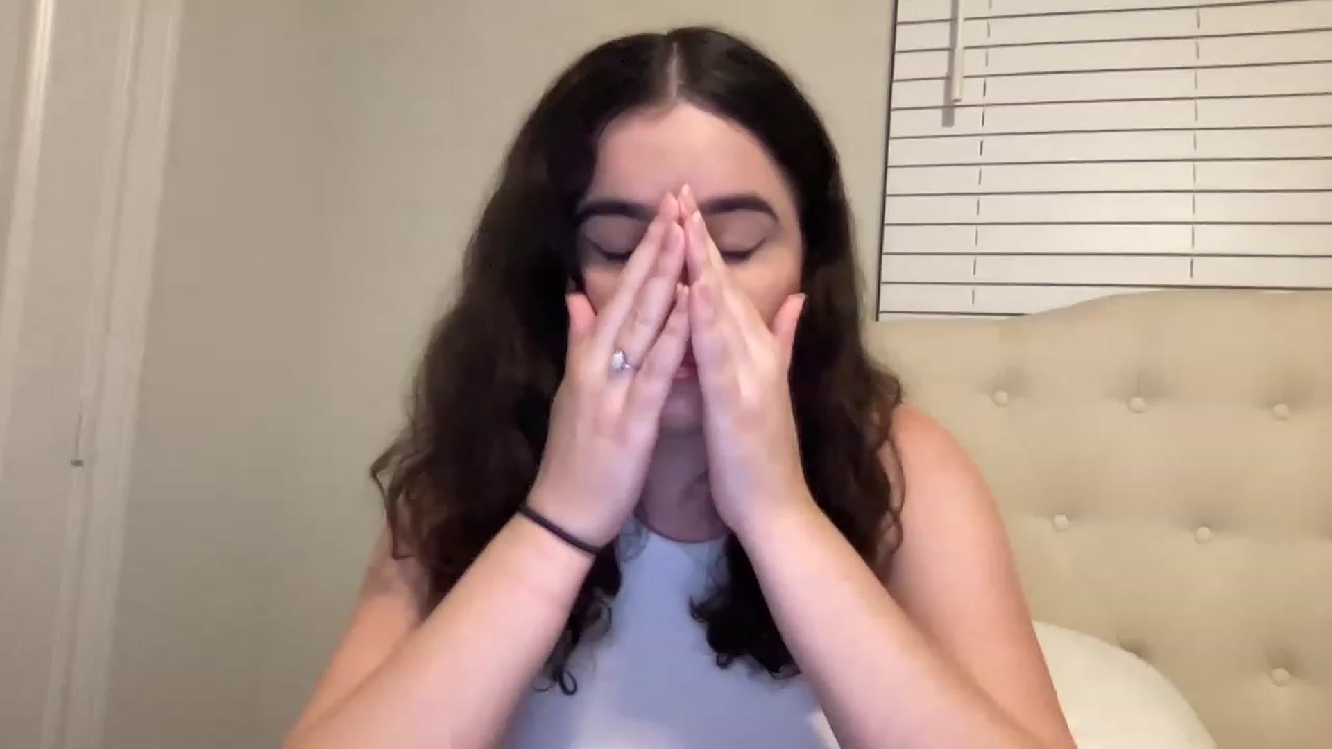 Giaislovely video thumbnail