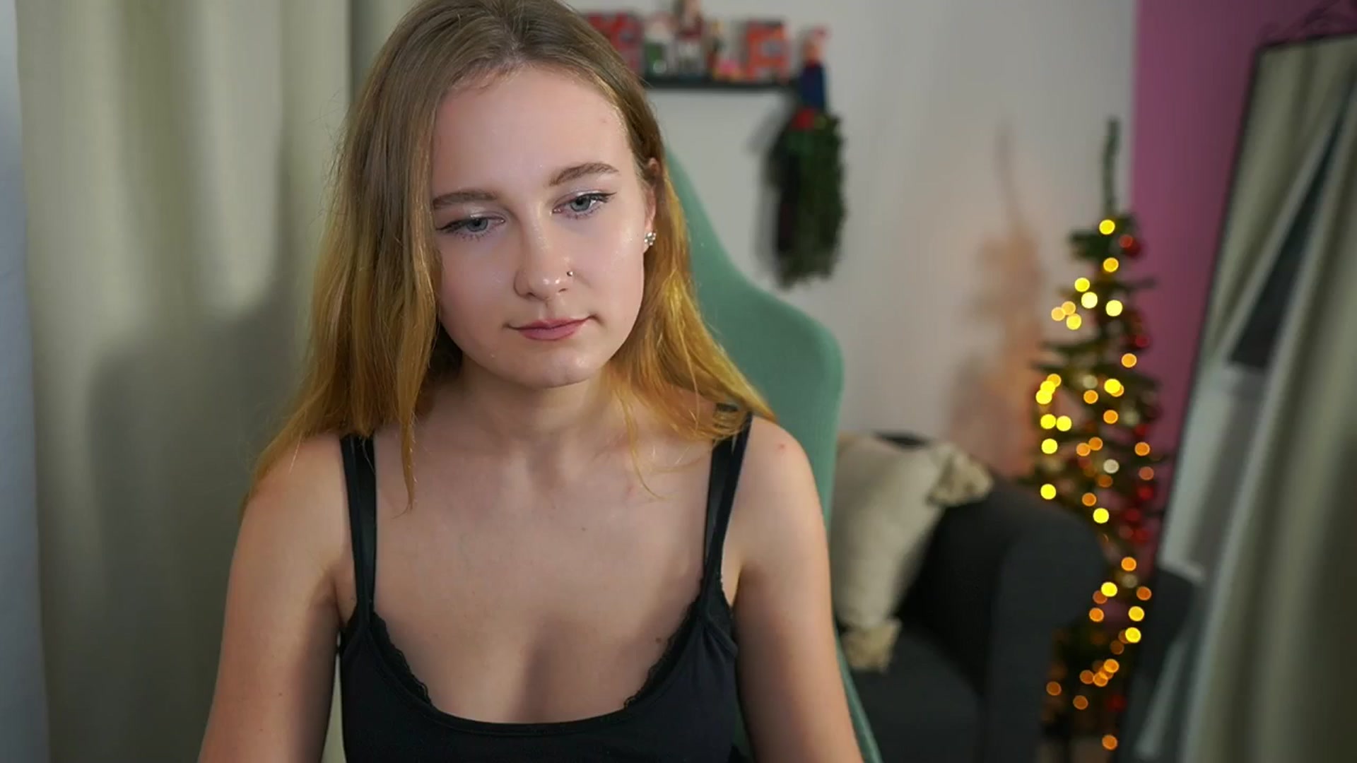 Glossy_babe_ video thumbnail