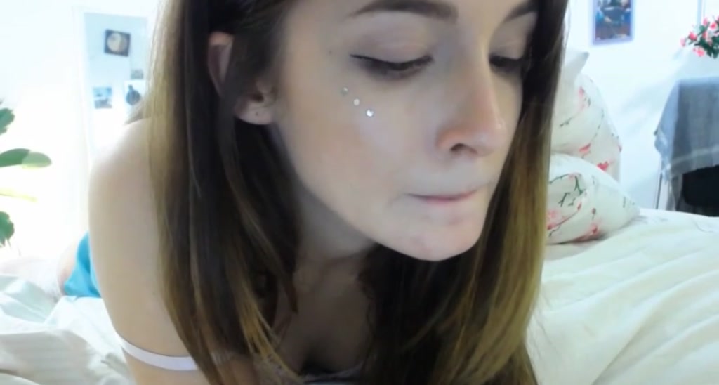 LilaBru video thumbnail