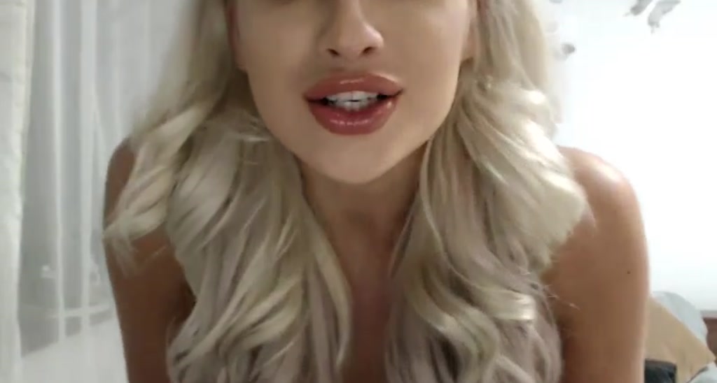 Kissofacobra video thumbnail