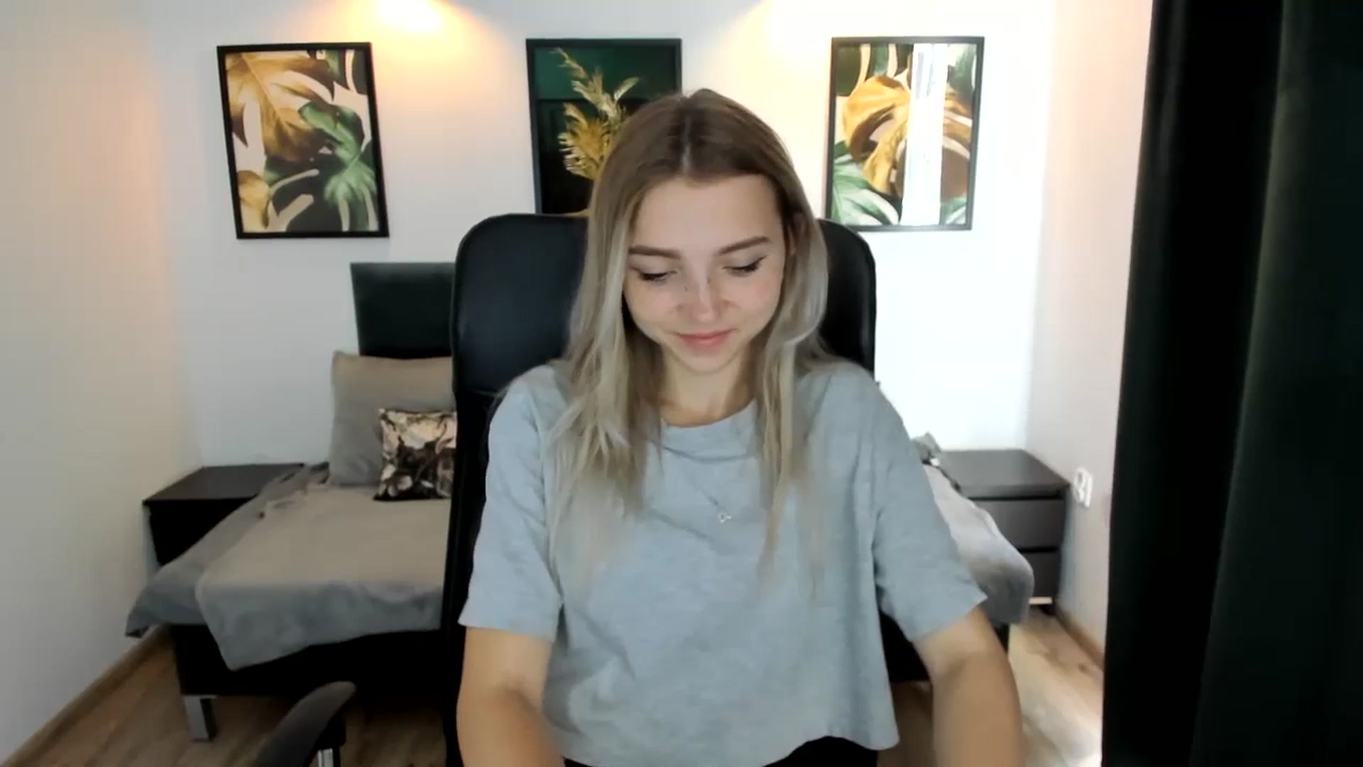 Daisyy video thumbnail