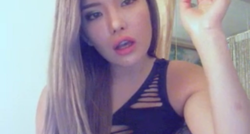 qqzuzuqq666 video thumbnail
