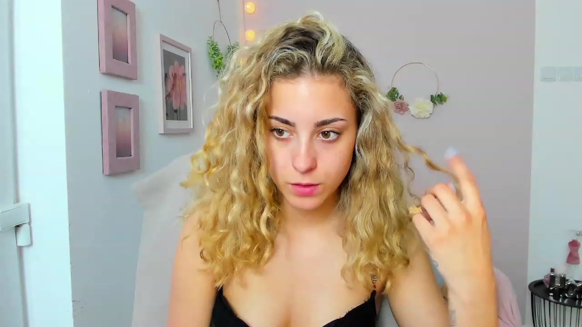 Gia_Lopez18 video thumbnail