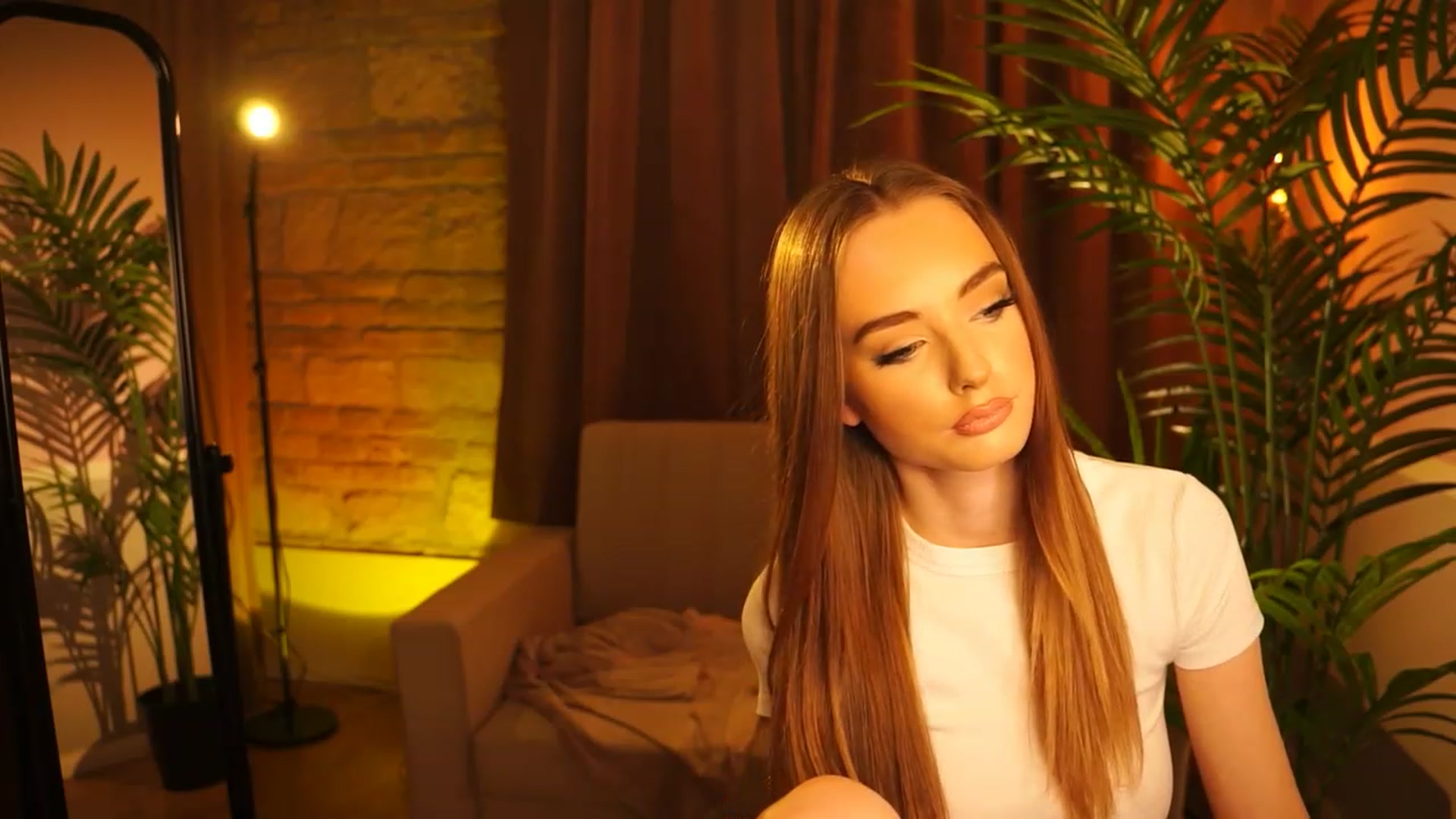 petitegonwild video thumbnail