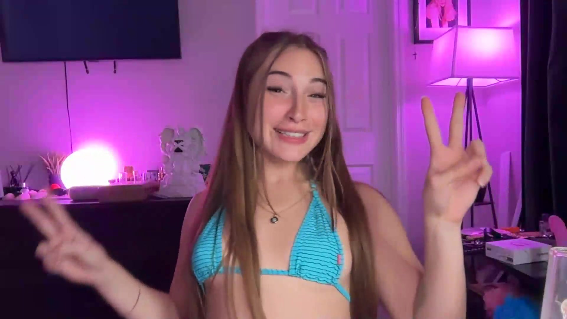 SarahRhyder video thumbnail