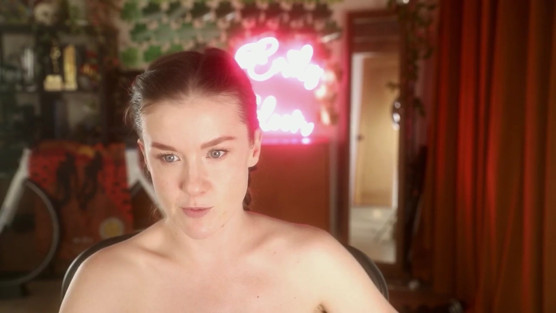 EmilyBloom video thumbnail