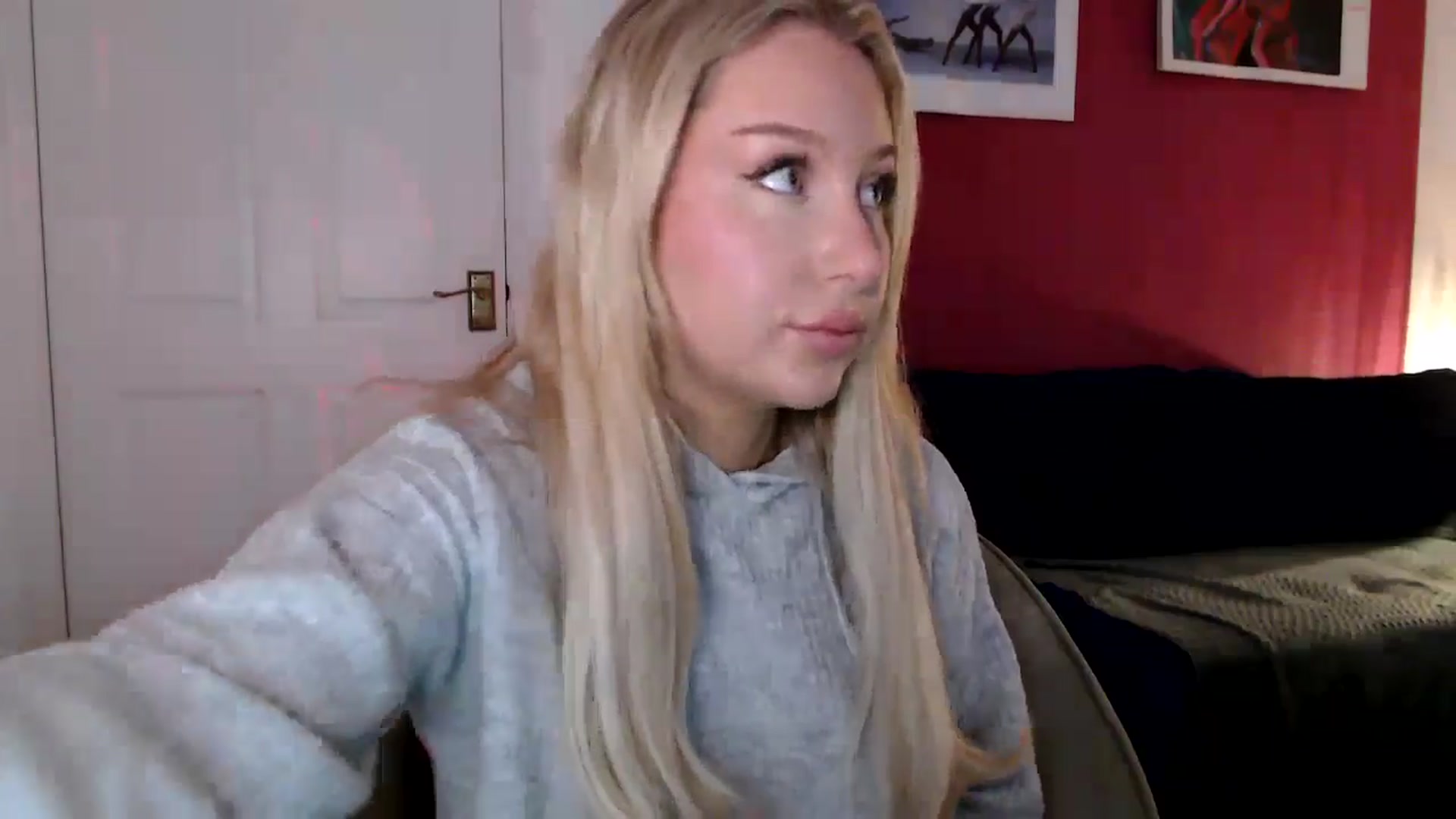 PetiteAvax video thumbnail