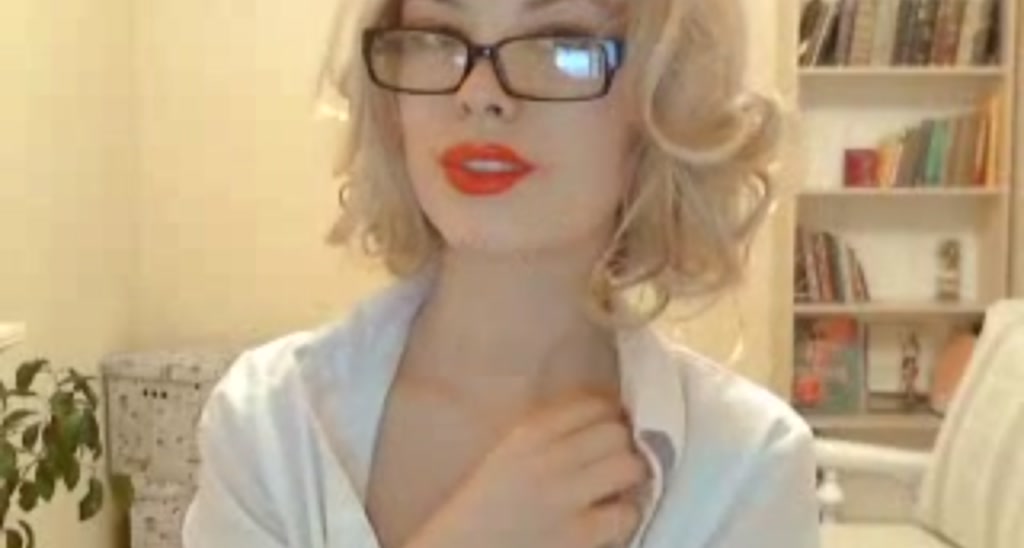 MissDelicia video thumbnail