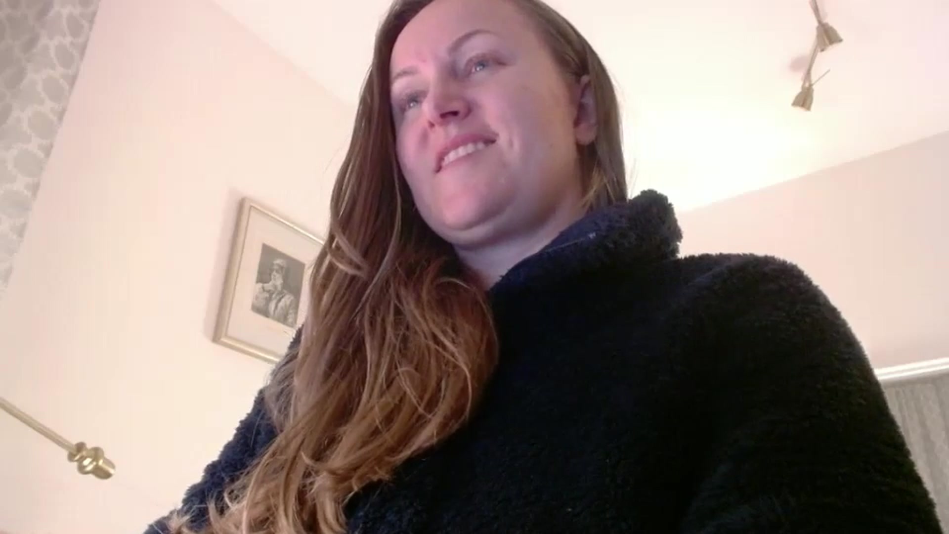 JustLily video thumbnail