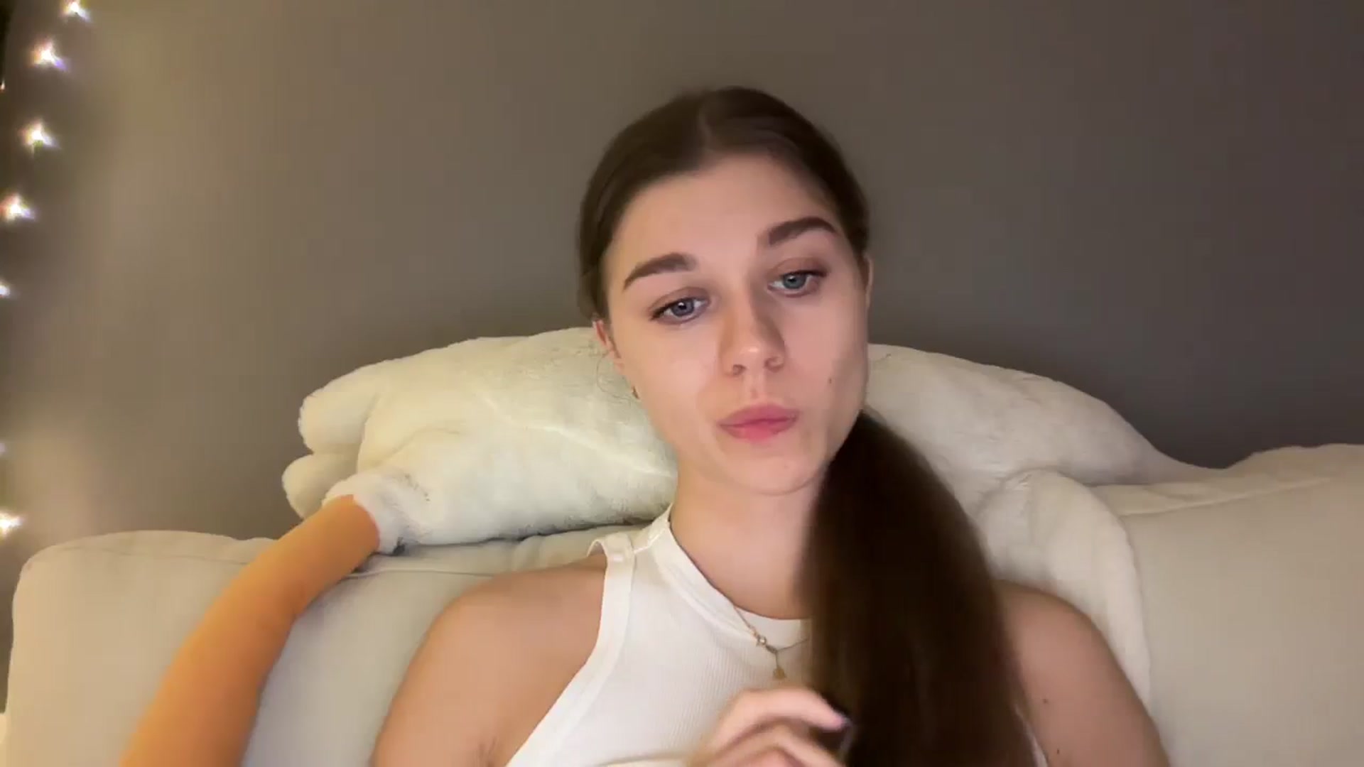 JewelReigns video thumbnail
