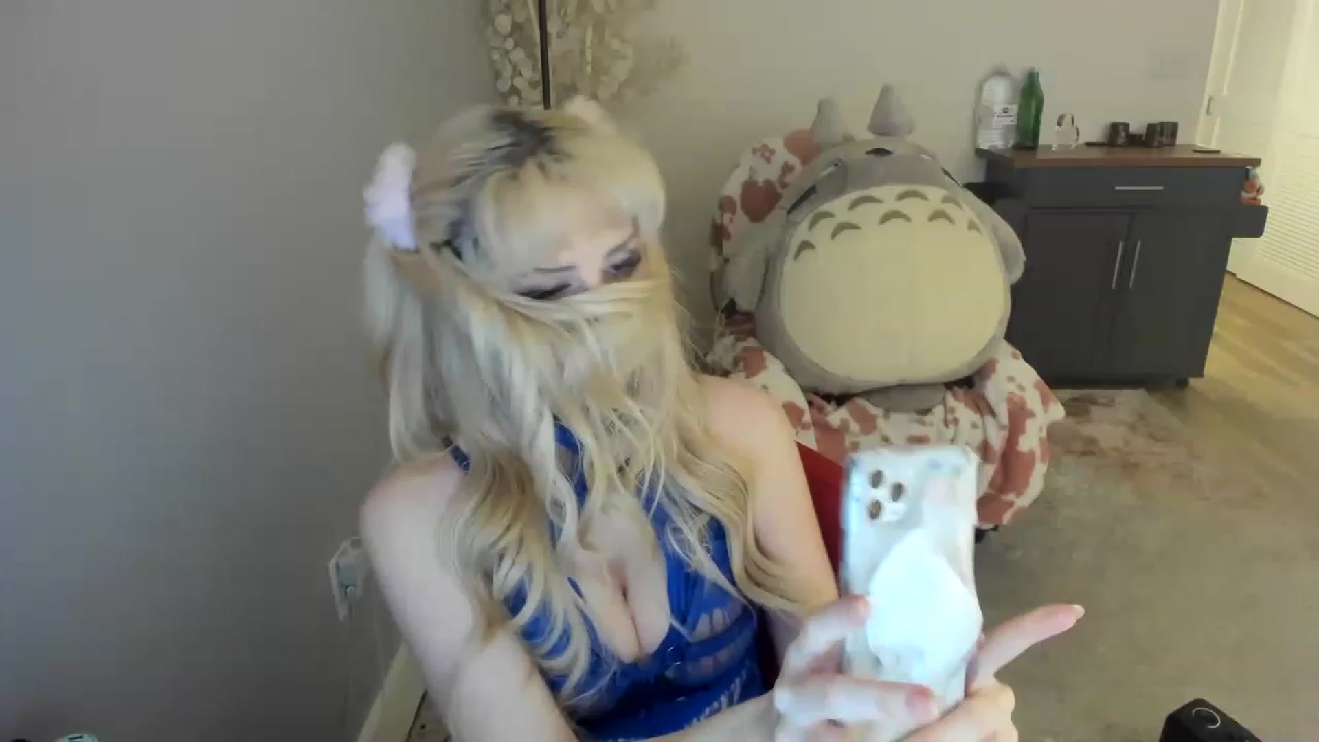 Milk_Cuck video thumbnail