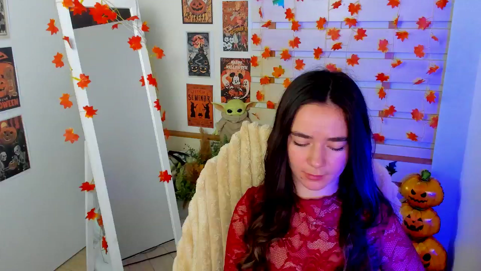 KiraLove video thumbnail