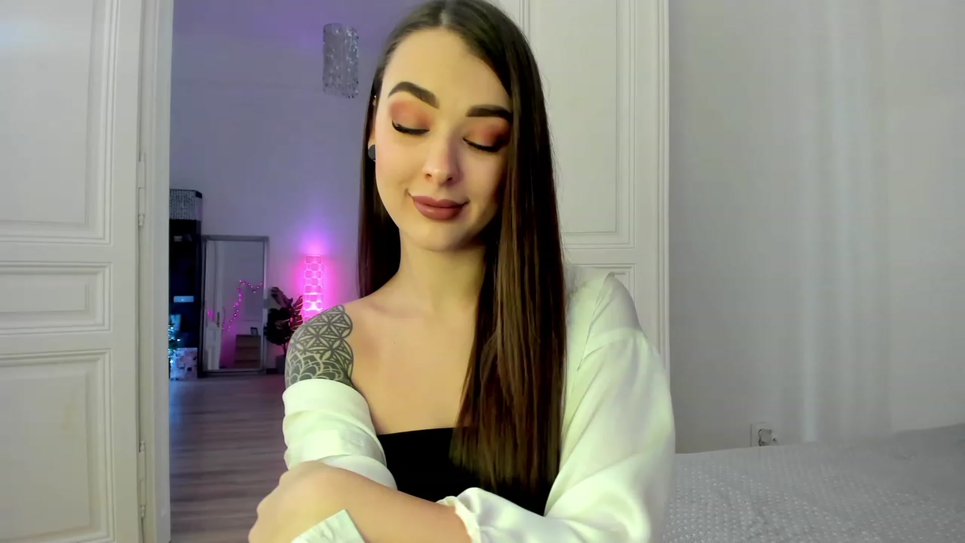 Jul_la_la video thumbnail