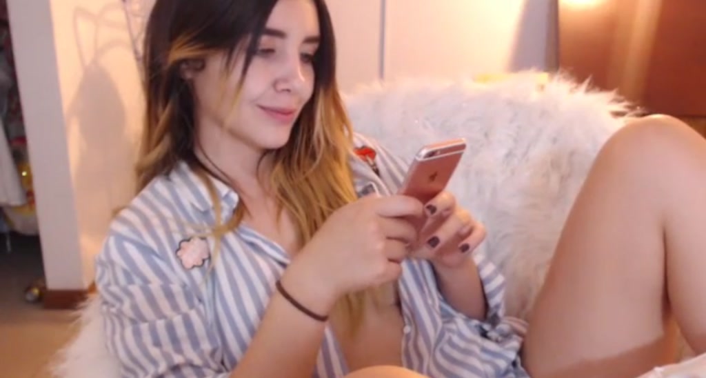 LauraVega video thumbnail