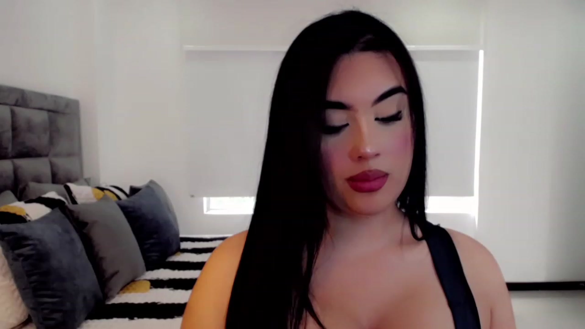hannahill video thumbnail