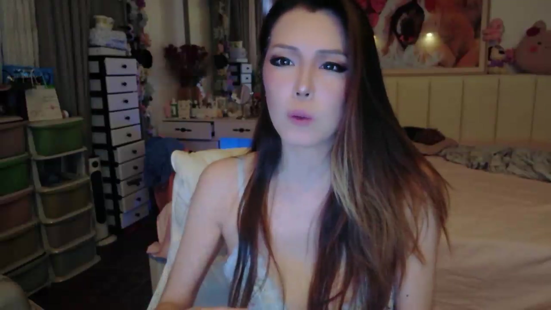 Bunni_ video thumbnail