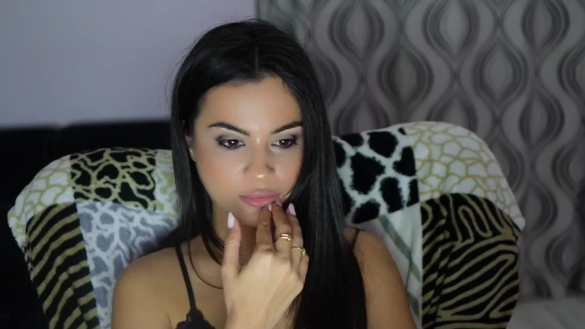 TinyAndrea video thumbnail