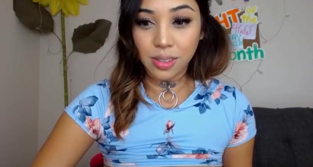 KissingHigh video thumbnail