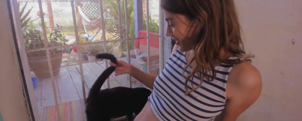 NaomiDee video thumbnail