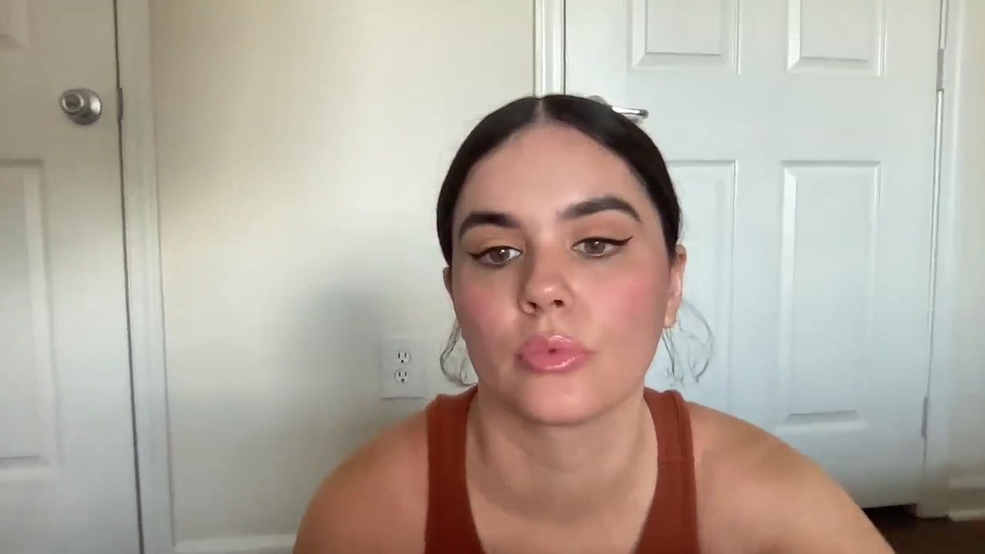 Giaislovely video thumbnail